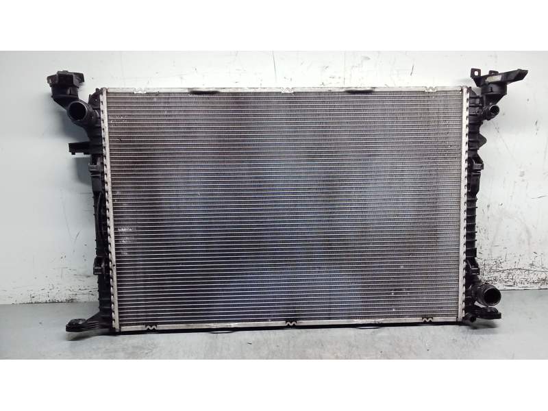 Recambio de radiador agua para audi q5 (8rb) sq5 tdi quattro referencia OEM IAM 8K0121251H 30TDI 2015