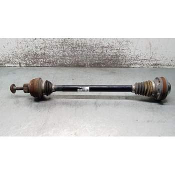 TRANSMISION TRASERA IZQUIERDA 8R0501203C 30TDI 2015