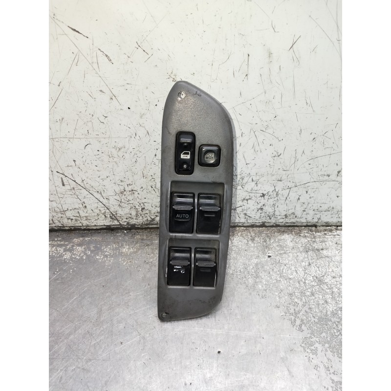 Recambio de mando elevalunas delantero izquierdo para toyota rav 4 (a2) referencia OEM IAM 8482042090  