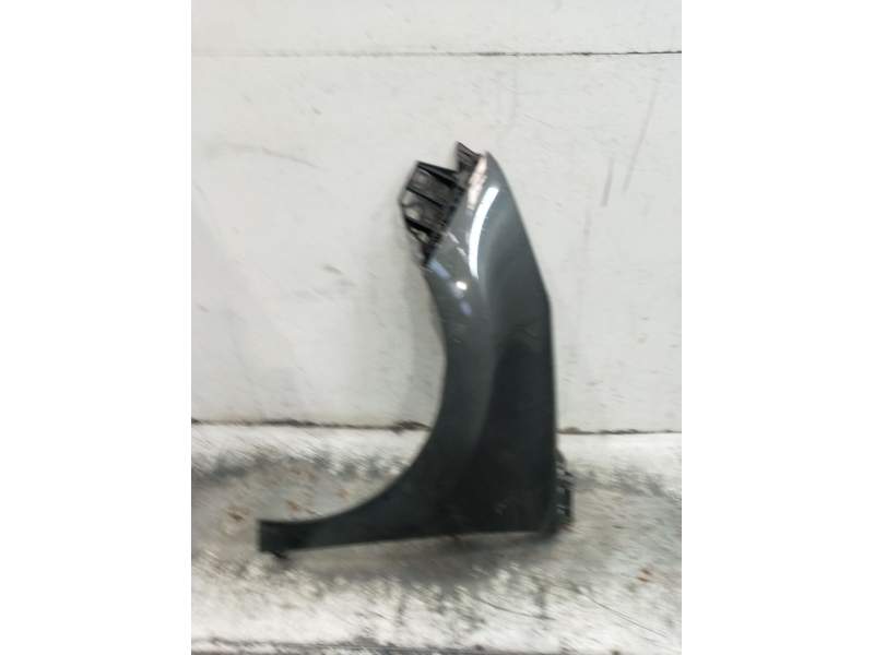 Recambio de aleta delantera izquierda para peugeot 5008 (0u_, 0e_) 1.6 bluehdi 120 referencia OEM IAM   