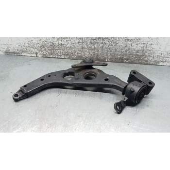BRAZO SUSPENSION INFERIOR DELANTERO IZQUIERDO 6753989 16G 2001