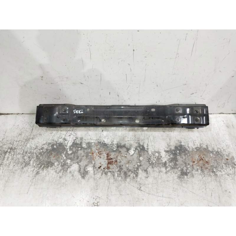 Recambio de refuerzo paragolpes trasero para toyota auris business referencia OEM IAM   