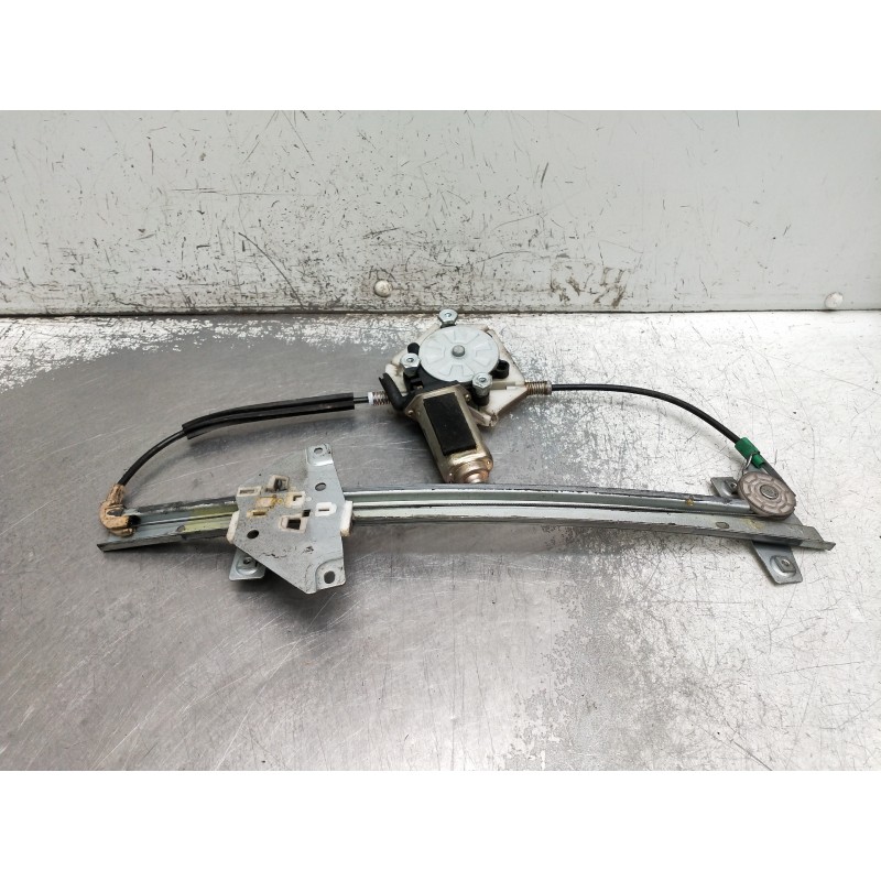 Recambio de elevalunas delantero izquierdo para volvo s40 berlina referencia OEM IAM 113137102  