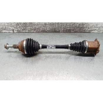 TRANSMISION DELANTERA IZQUIERDA 5Q0407271DB 10TSI 2022