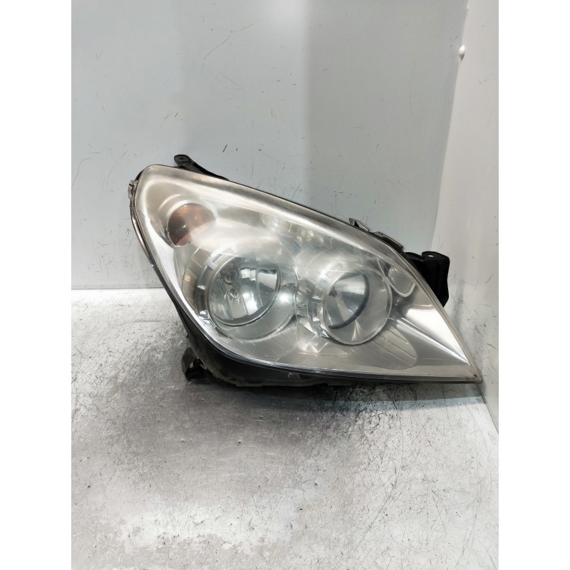 Recambio de faro derecho para opel astra h berlina referencia OEM IAM 1EG27037042 13239289 