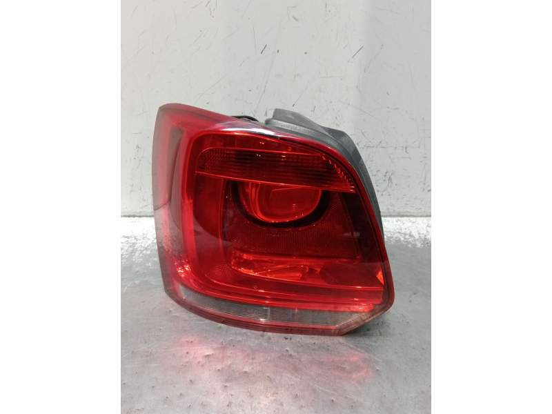 Recambio de piloto trasero izquierdo para volkswagen polo v (6r1, 6c1) 1.2 referencia OEM IAM   