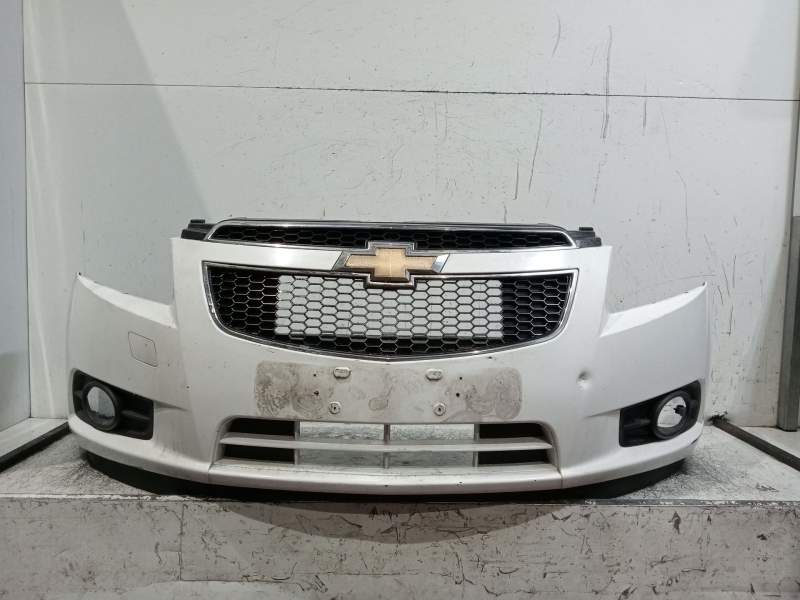 Recambio de paragolpes delantero para chevrolet cruze (j300) 2.0 cdi referencia OEM IAM   2009