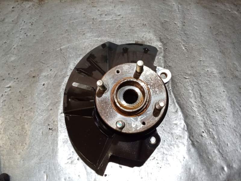 Recambio de mangueta delantera derecha para kia stonic (yb) 1.2 cvvt referencia OEM IAM RZ56  
