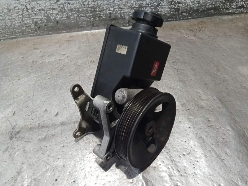 Recambio de bomba direccion para ssangyong rodius i 2.7 xdi referencia OEM IAM NS4540647 27XDI 2005