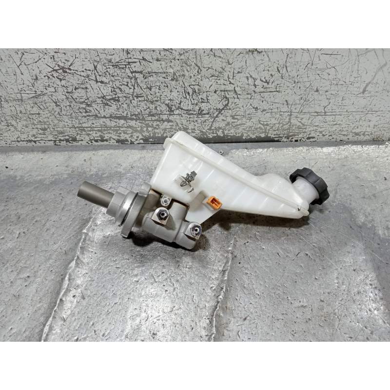 Recambio de bomba freno para hyundai i30 (pd) essence referencia OEM IAM  10G 2016