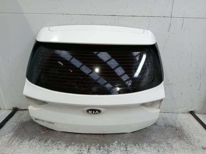 Recambio de porton trasero para kia stonic (yb) 1.2 cvvt referencia OEM IAM   
