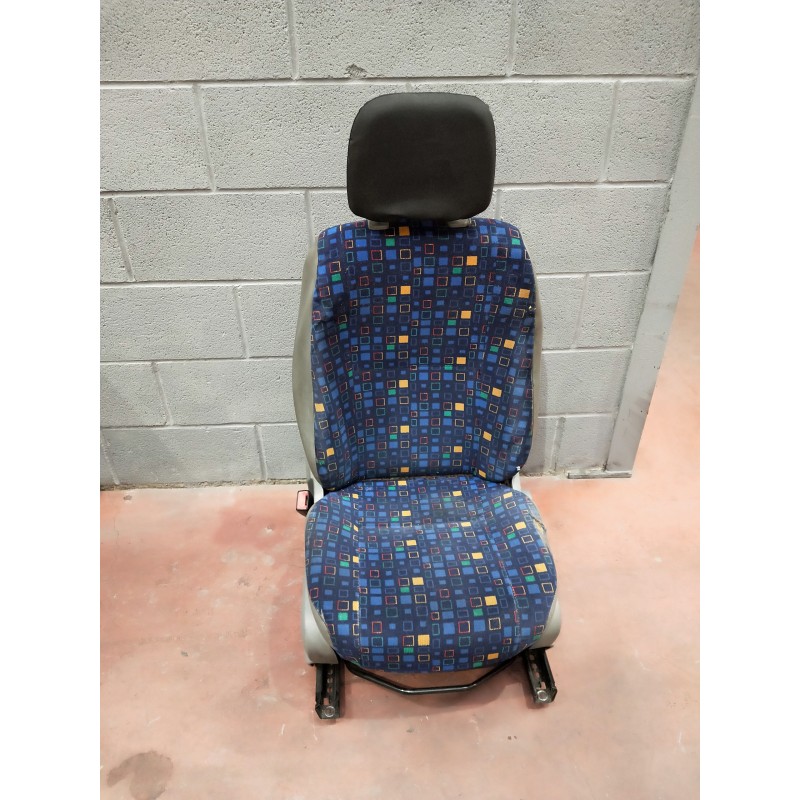 Recambio de asiento para volkswagen crafter combi (2e) referencia OEM IAM   