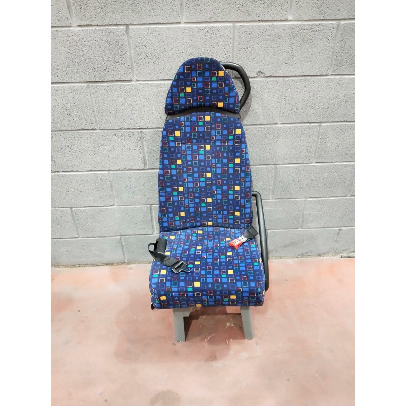 Recambio de asiento para volkswagen crafter combi (2e) referencia OEM IAM   