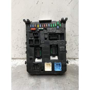 CAJA RELES / FUSIBLES 981218998001 BSI04EV2 2012
