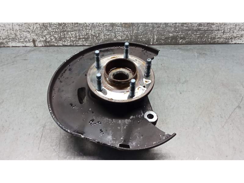 Recambio de mangueta delantera derecha para chevrolet cruze (j300) 2.0 cdi referencia OEM IAM  20CRDI 2009