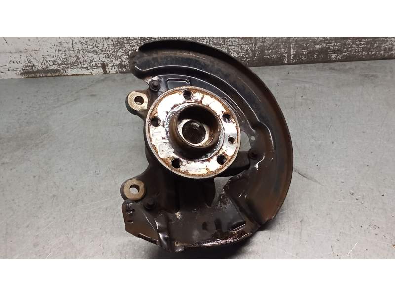 Recambio de mangueta delantera izquierda para volvo v60 i (155) 1.6 drive referencia OEM IAM 6G913K171A 16D 2010