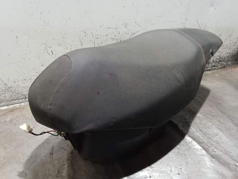 Recambio de asiento para peugeot speedfight 4 125 speedfight 125 referencia OEM IAM 1177453400 2003658900 