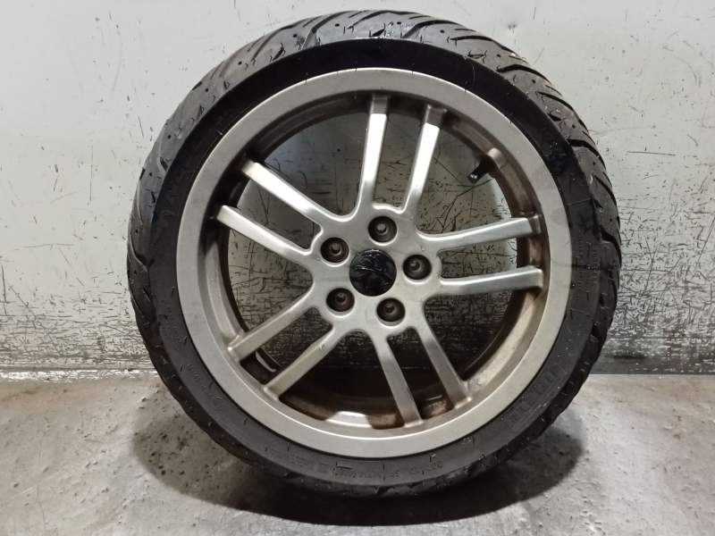 Recambio de llanta para peugeot speedfight 4 125 speedfight 125 referencia OEM IAM DELANTERA REVISAR 