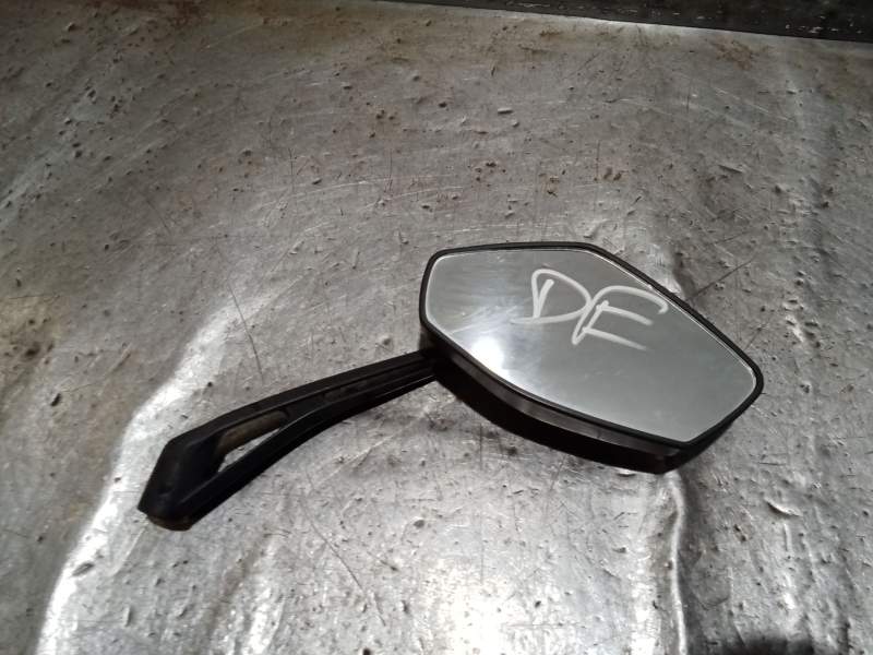Recambio de retrovisor derecho para peugeot speedfight 4 125 speedfight 125 referencia OEM IAM   
