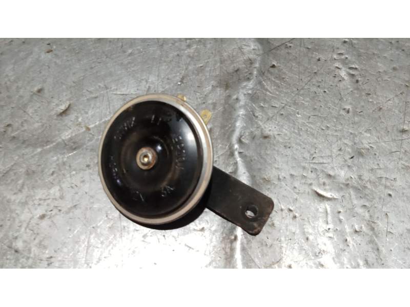 Recambio de claxon para peugeot speedfight 4 125 speedfight 125 referencia OEM IAM   