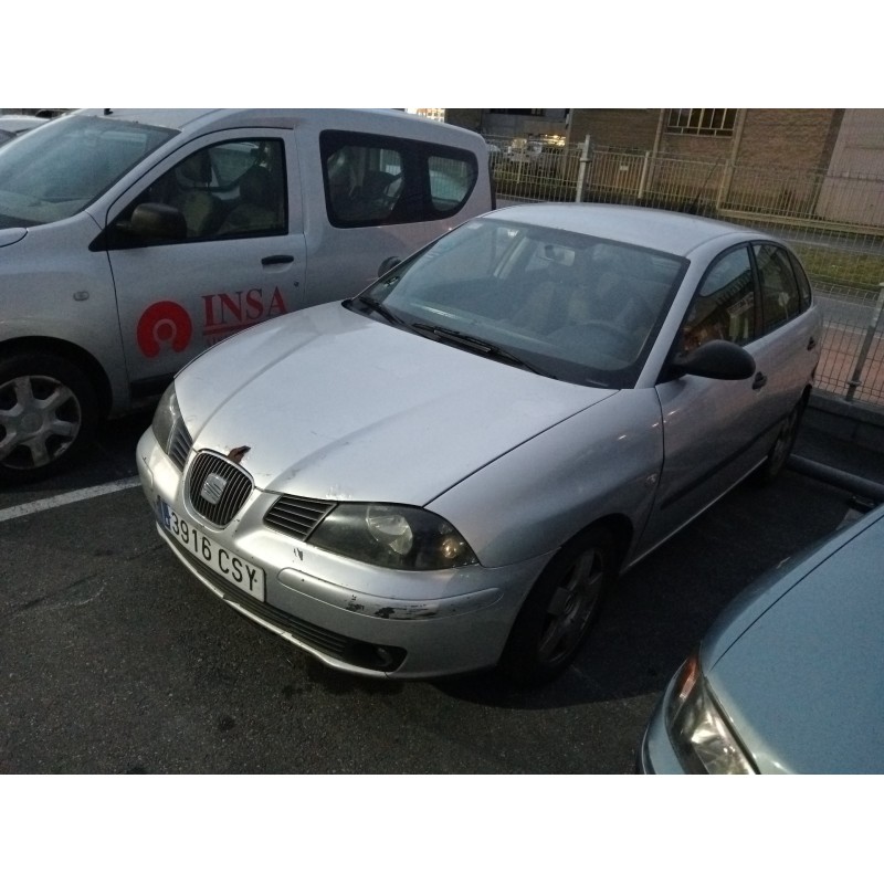 seat ibiza (6l1) del año 2004