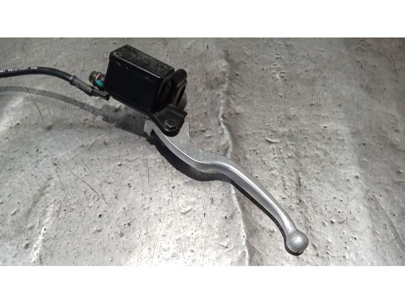Recambio de bomba freno para peugeot speedfight 4 125 speedfight 125 referencia OEM IAM TRASERA  