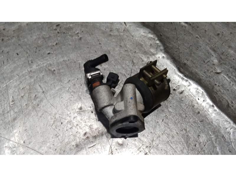 Recambio de inyector para peugeot speedfight 4 125 speedfight 125 referencia OEM IAM   