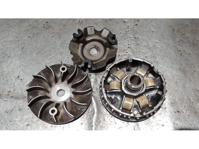 Recambio de kit embrague para peugeot speedfight 4 125 speedfight 125 referencia OEM IAM VARIADOR  