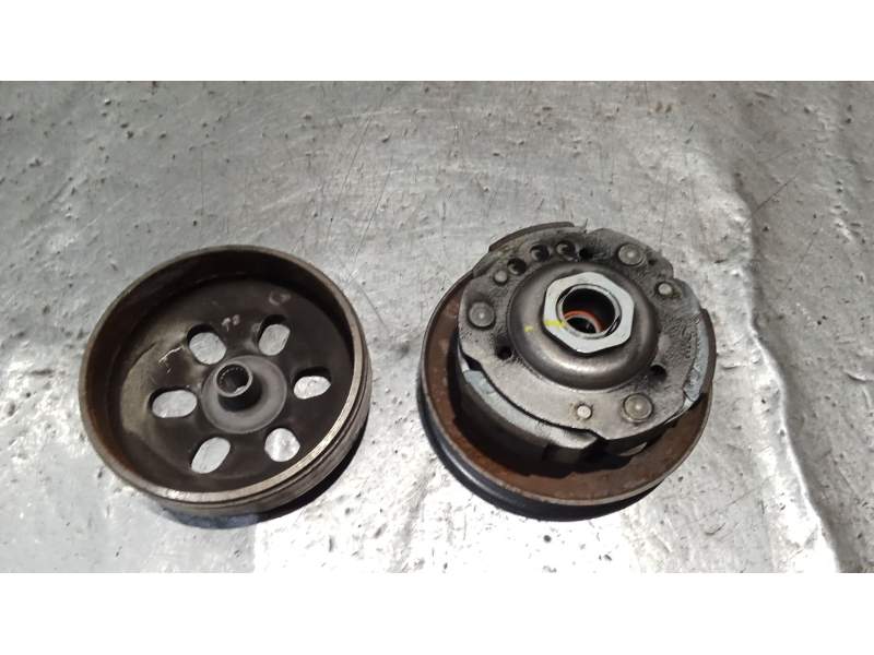 Recambio de kit embrague para peugeot speedfight 4 125 speedfight 125 referencia OEM IAM   