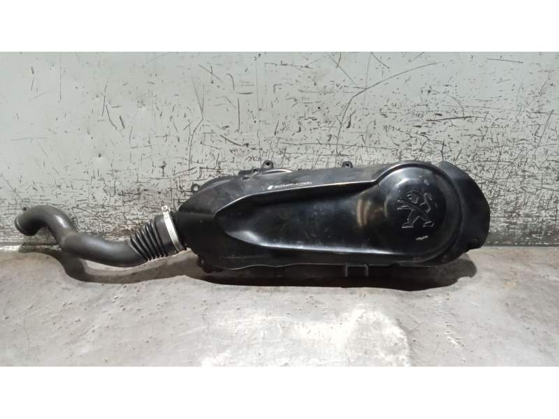 Recambio de tapa motor para peugeot speedfight 4 125 speedfight 125 referencia OEM IAM TAPA VARIADOR  