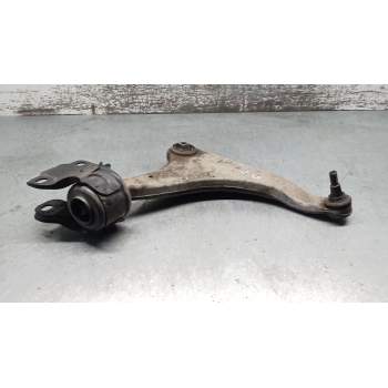 BRAZO SUSPENSION INFERIOR DELANTERO DERECHO 16D 2010