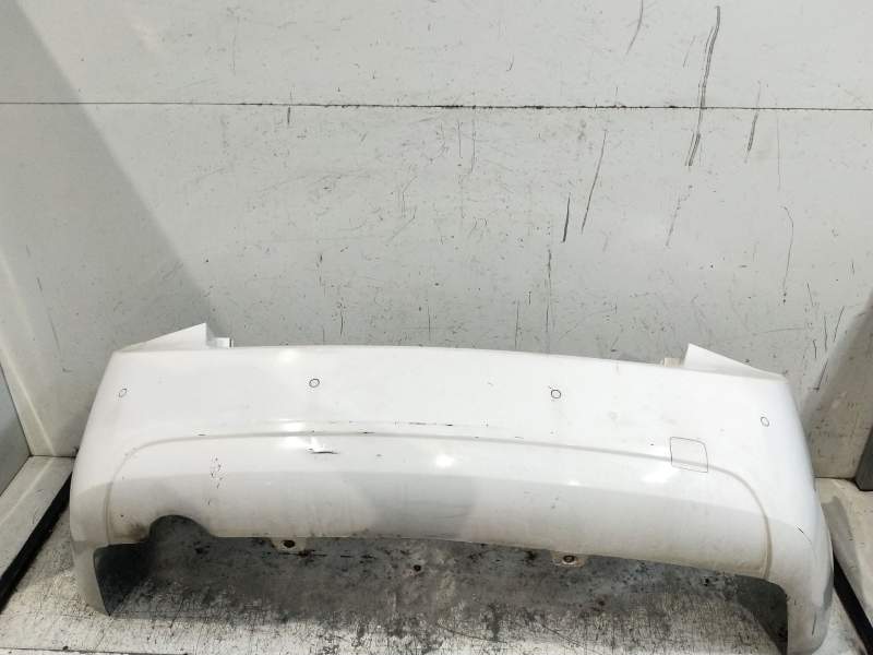Recambio de paragolpes trasero para chevrolet cruze (j300) 2.0 cdi referencia OEM IAM   