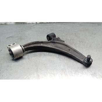 BRAZO SUSPENSION INFERIOR DELANTERO DERECHO 20CRDI 2009