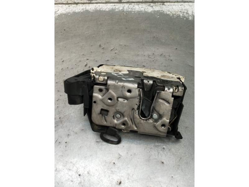 Recambio de motor cierre centralizado delantero izquierdo para mini mini (r50, r53) cooper referencia OEM IAM  3P 2001