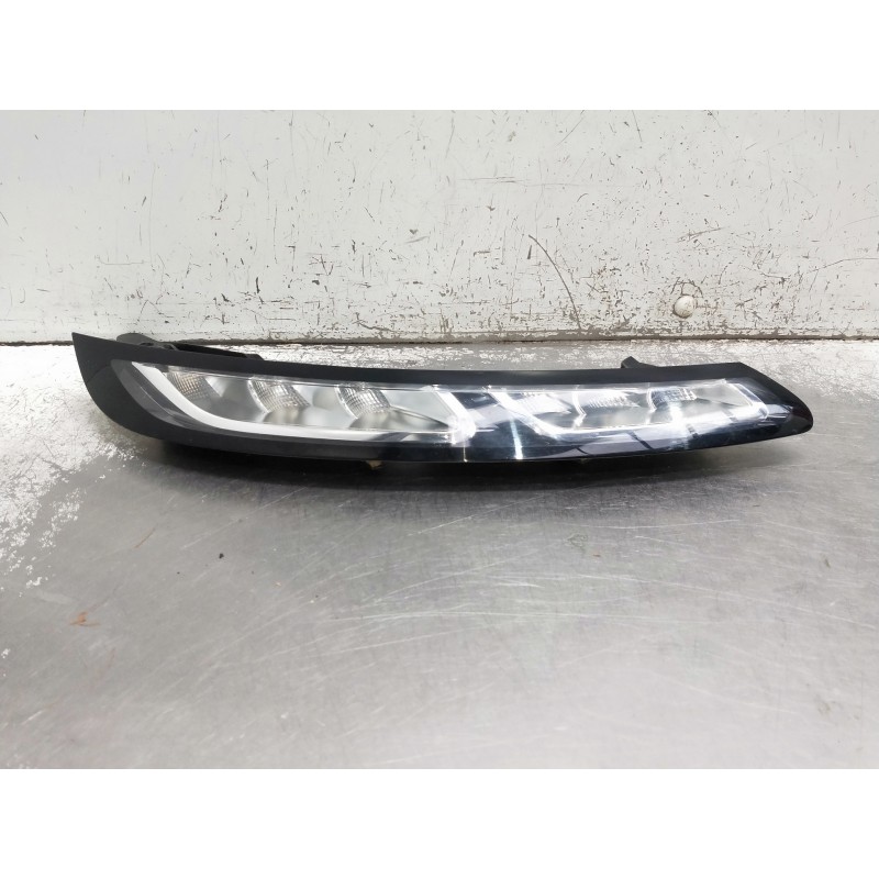 Recambio de faro derecho para citroen c4 cactus referencia OEM IAM 9800910680  