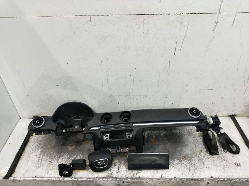 Recambio de kit airbag para audi a3 sportback (8va, 8vf) 2.0 tdi referencia OEM IAM 5WK44792  2012
