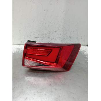 PILOTO TRASERO DERECHO 575945208D 90096262A 2016