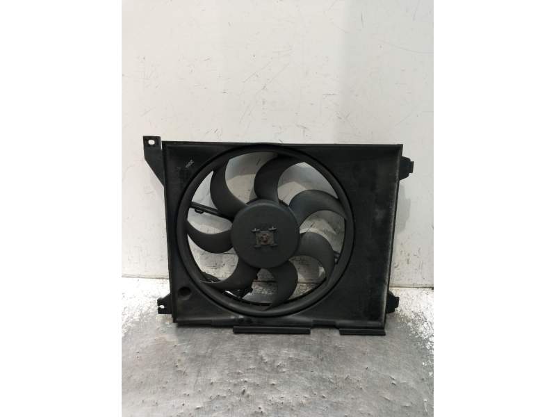 Recambio de electroventilador para hyundai trajet (fo) 2.0 referencia OEM IAM   2000
