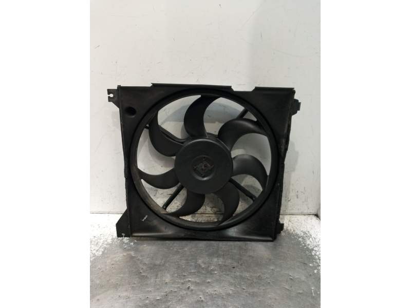 Recambio de electroventilador para hyundai trajet (fo) 2.0 referencia OEM IAM   2000