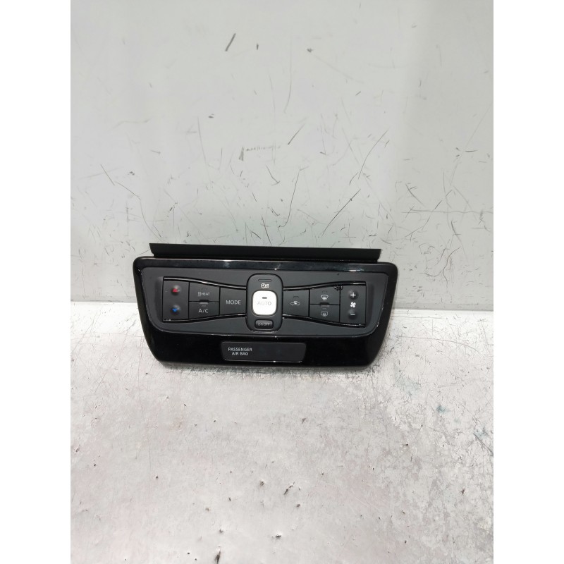 Recambio de mando calefaccion / aire acondicionado para nissan leaf referencia OEM IAM 275005SE0B T60466BE 