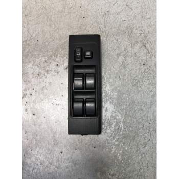 MANDO ELEVALUNAS DELANTERO IZQUIERDO 848200F030 2004