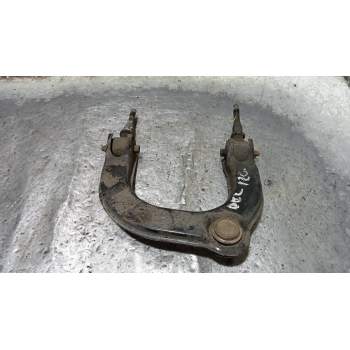 BRAZO SUSPENSION SUPERIOR DELANTERO IZQUIERDO 