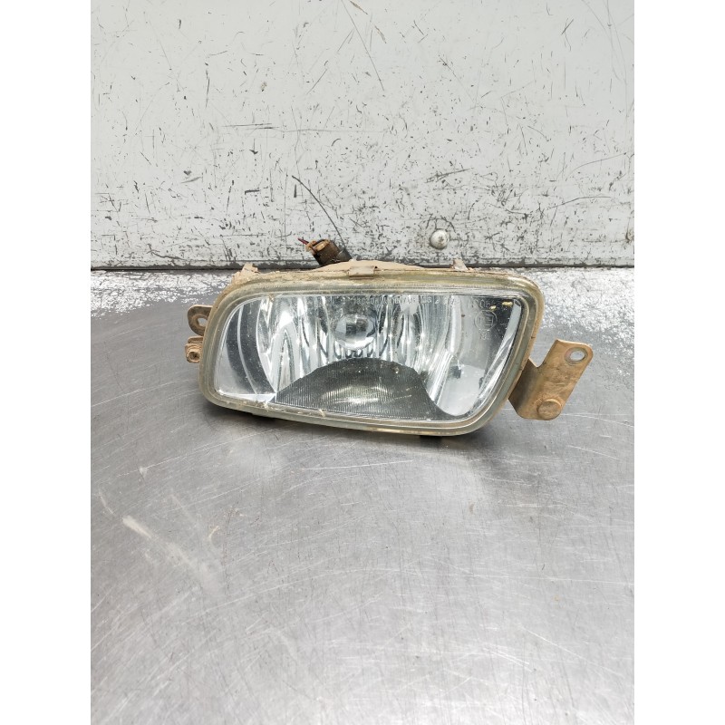 Recambio de faro antiniebla izquierdo para mitsubishi montero (v60/v70) referencia OEM IAM   