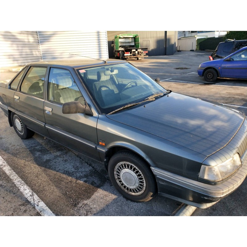 renault 21 berlina (b/l48) del año 1990