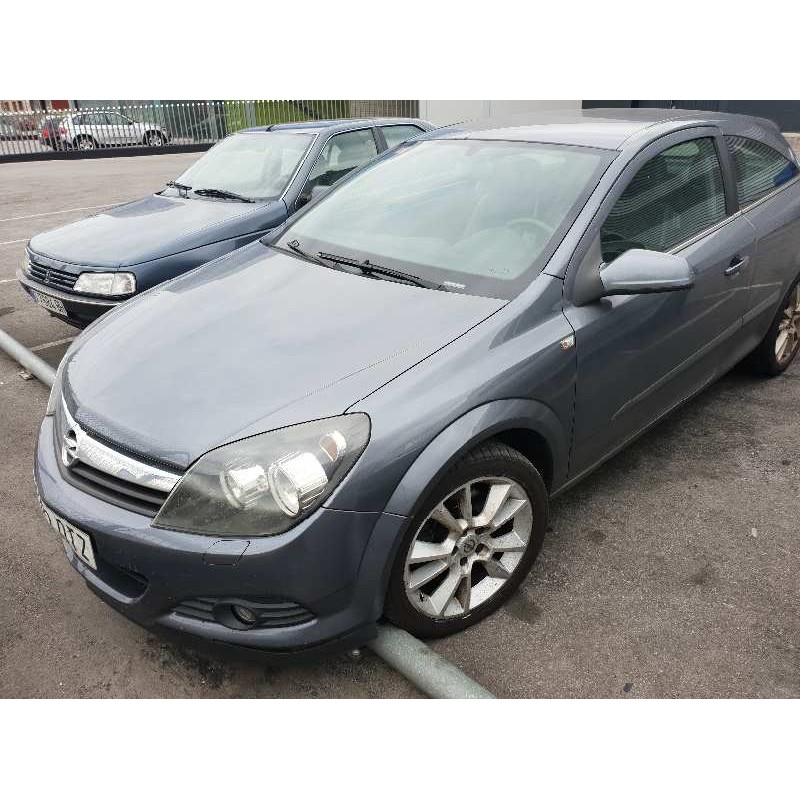 opel astra gtc del año 2005