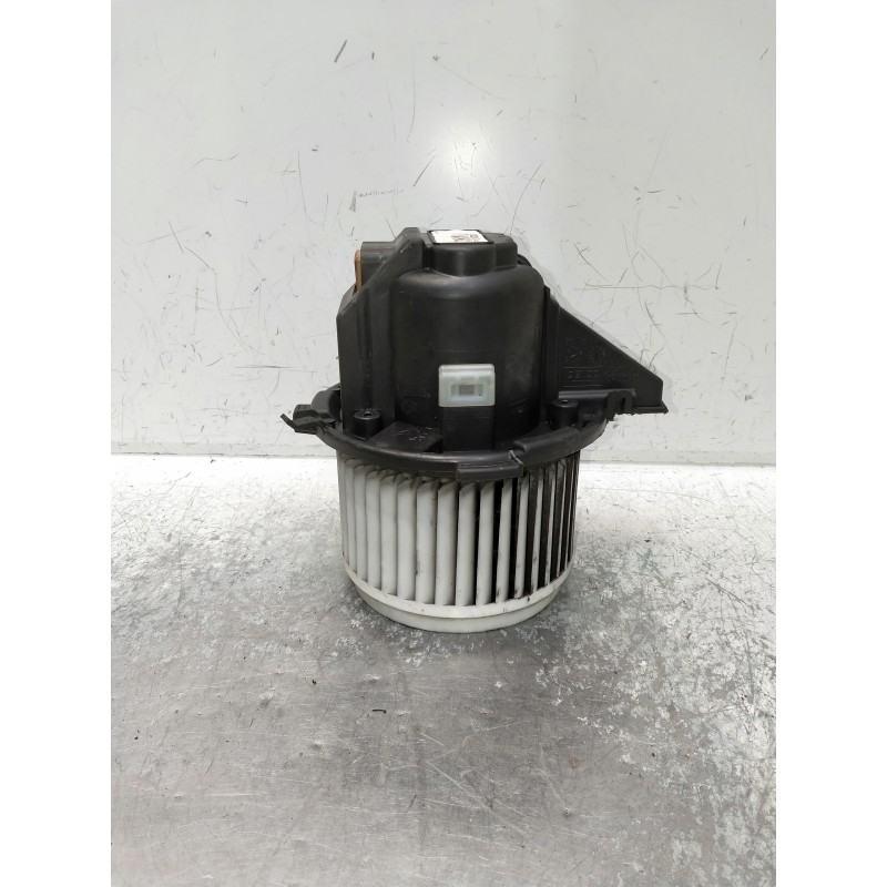 Recambio de motor calefaccion para citroen c4 picasso referencia OEM IAM 5P1330100  