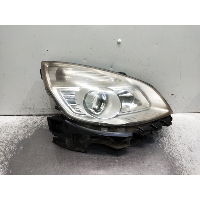 Recambio de faro derecho para renault scenic ii referencia OEM IAM   