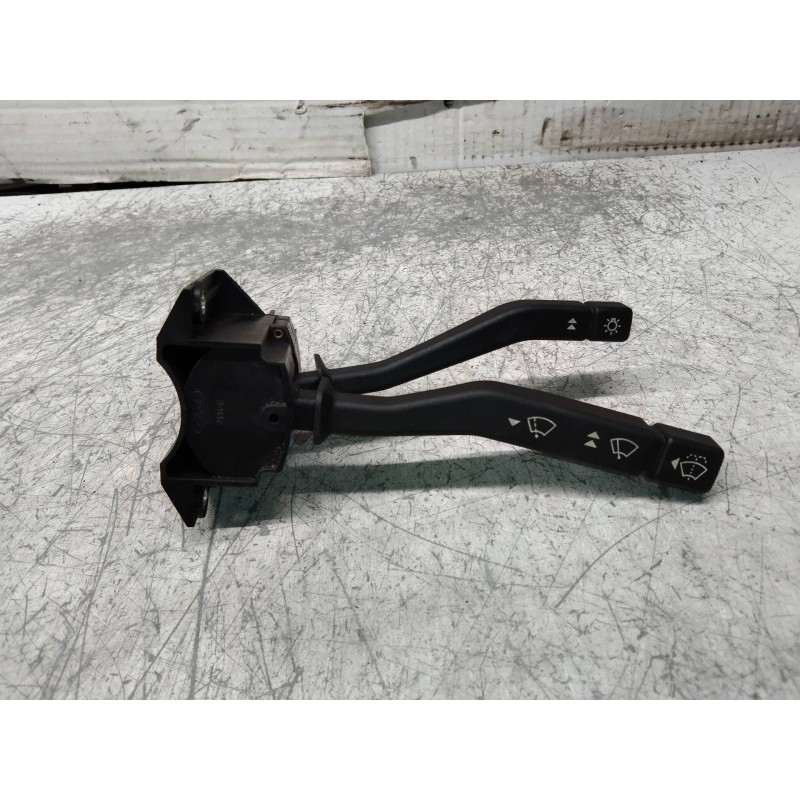 Recambio de mando limpia para ford escort berl./turn./cab./express básico berlina referencia OEM IAM 81AG11K665CA  