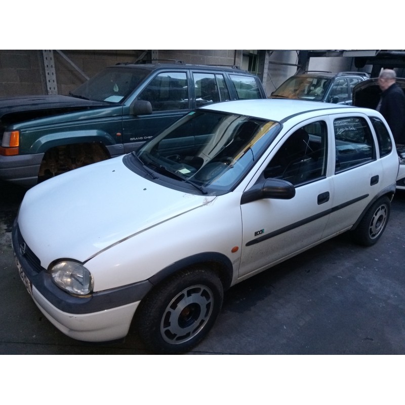 opel corsa b del año 1999