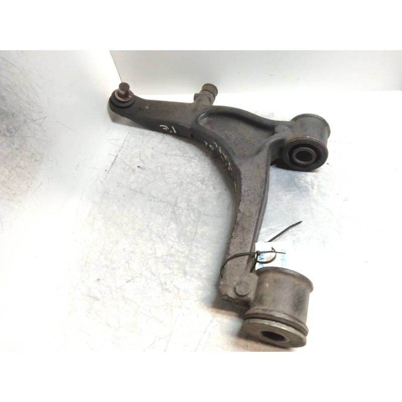 Recambio de brazo suspension inferior delantero izquierdo para opel movano furgón corto 3.5t referencia OEM IAM   